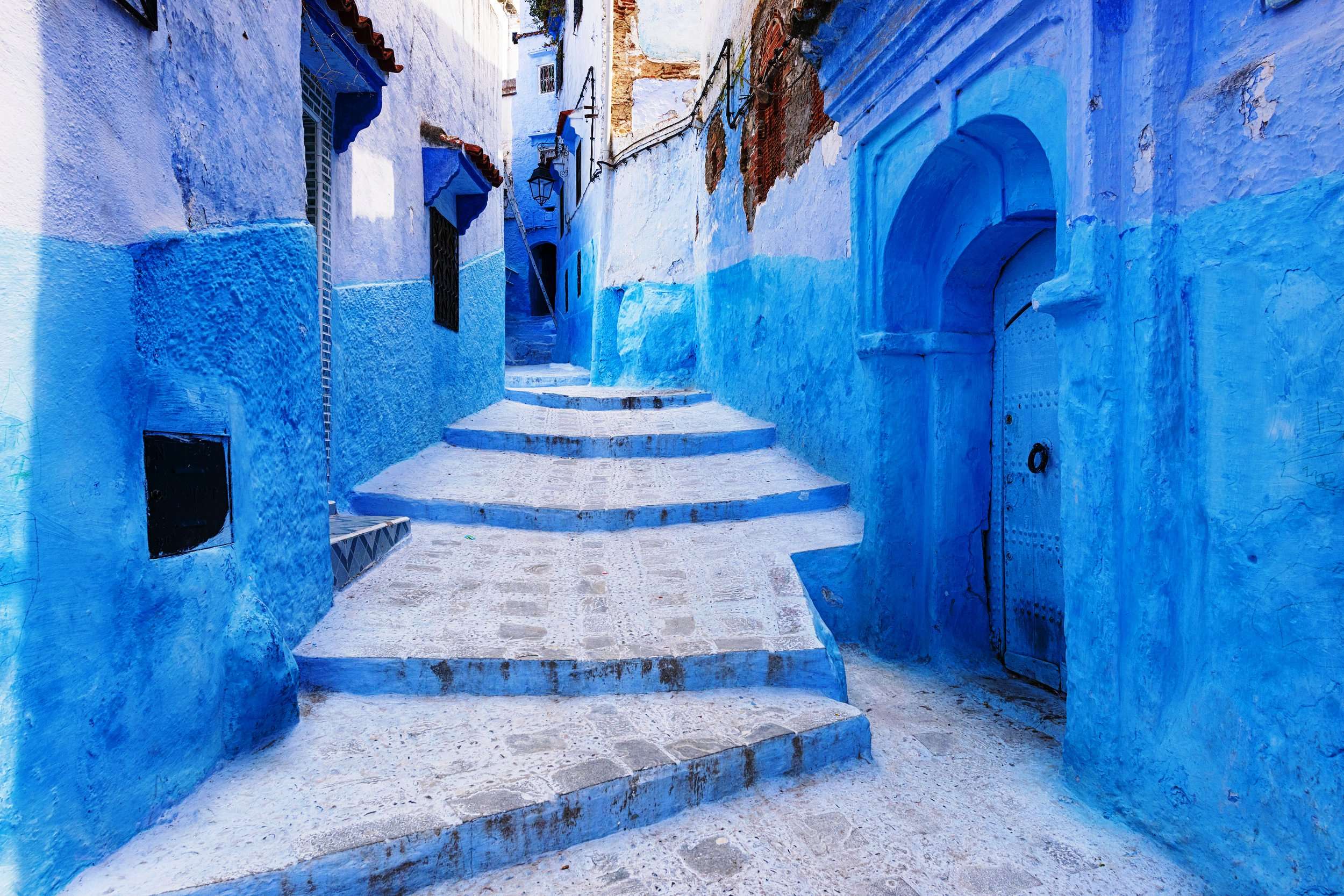 Chefchaouen city guided tours to explore the medina sites of the blue city