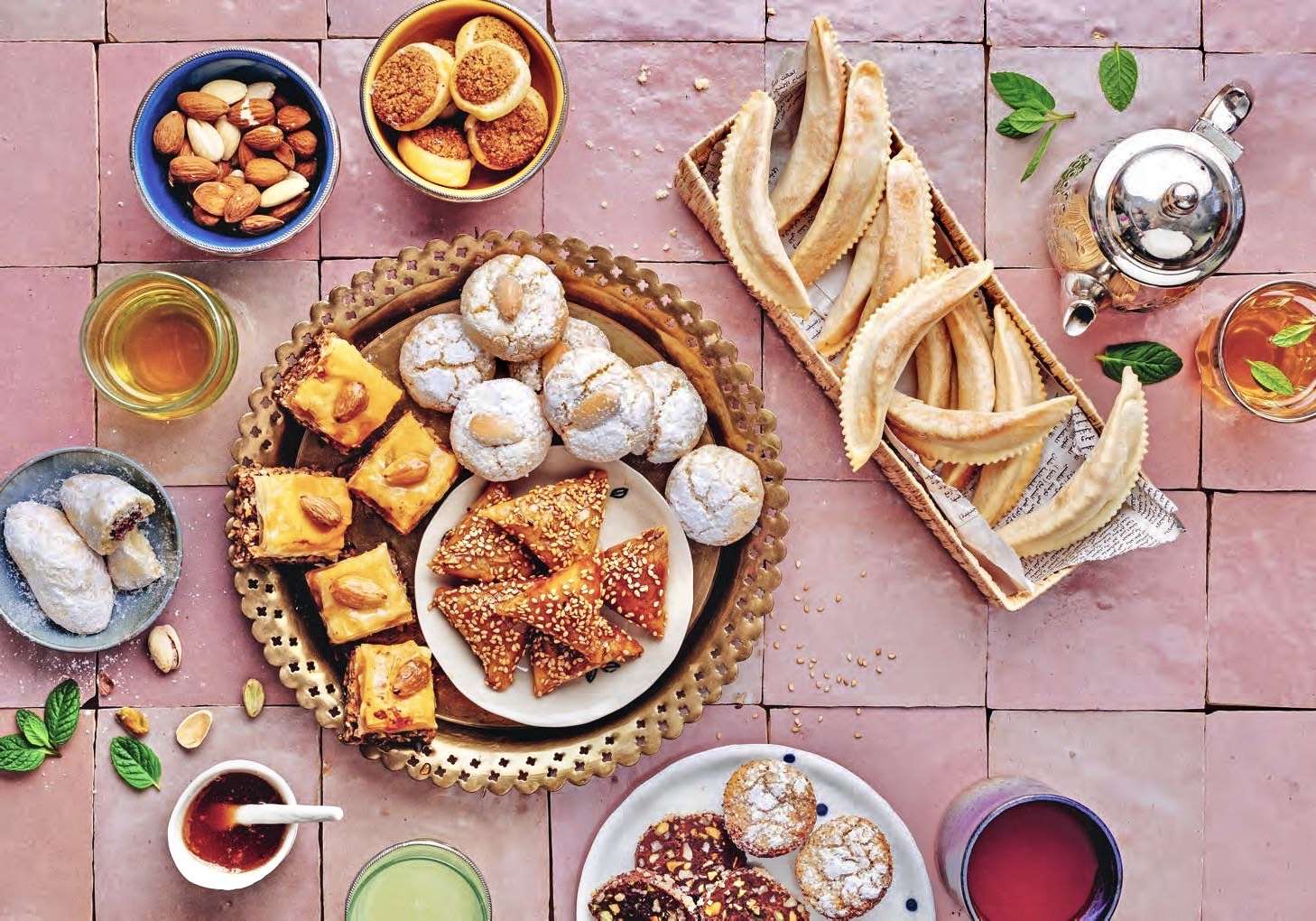 Morocco foodie tours in Essaouira to taste local Moroccan cuisine with a local food expert