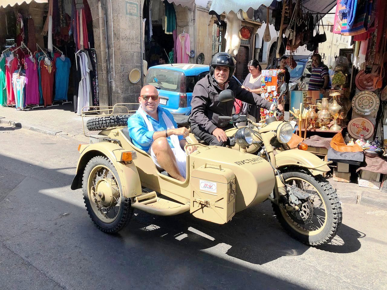 Morocco sidecar guided tour in Marrakech to explore Marrakesh and its medina